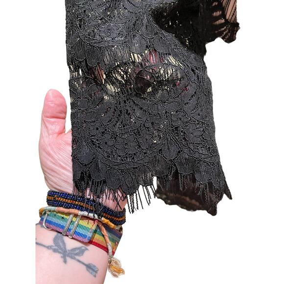 DRAPERS AND DIAMONDS BLACK LACE 3/4 SLEEVE DRESS NUDE LINING LACE EDGES FLAPPER - Picture 2 of 3